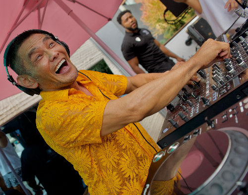 Hard Rock Pool Party photo 30